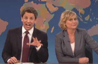 Really Amy Poehler Returns To Snl S Weekend Update For Seth