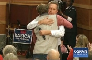 kasich hug