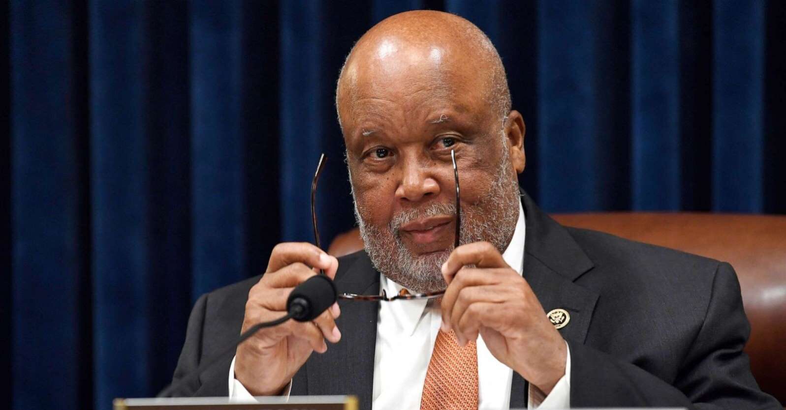 Bennie Thompson Confirms Jan. 6 Committee Will Release its Final Report Before the Midterms (mediaite.com)