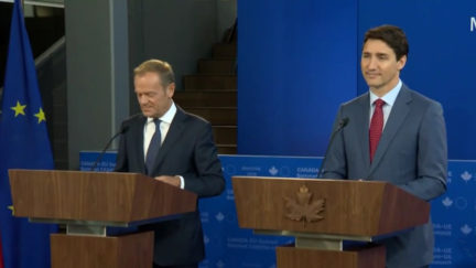 Justin Trudeau Donald Tusk Rip Trump's Racist Comments Chants