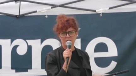 WATCH: Susan Sarandon Puts HARD Hit on Elizabeth Warren at Bernie Sanders Rally