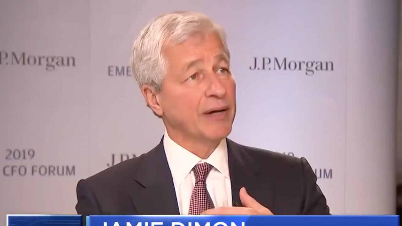 Jamie Dimon: Elizabeth Warren Vilifies Successful People