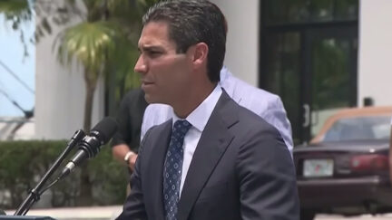 ‘What’s a Uyghur?’ Miami Mayor Francis Suarez Whiffs on a China 101 Question from Hugh Hewitt in Brutal Gaffe (mediaite.com)