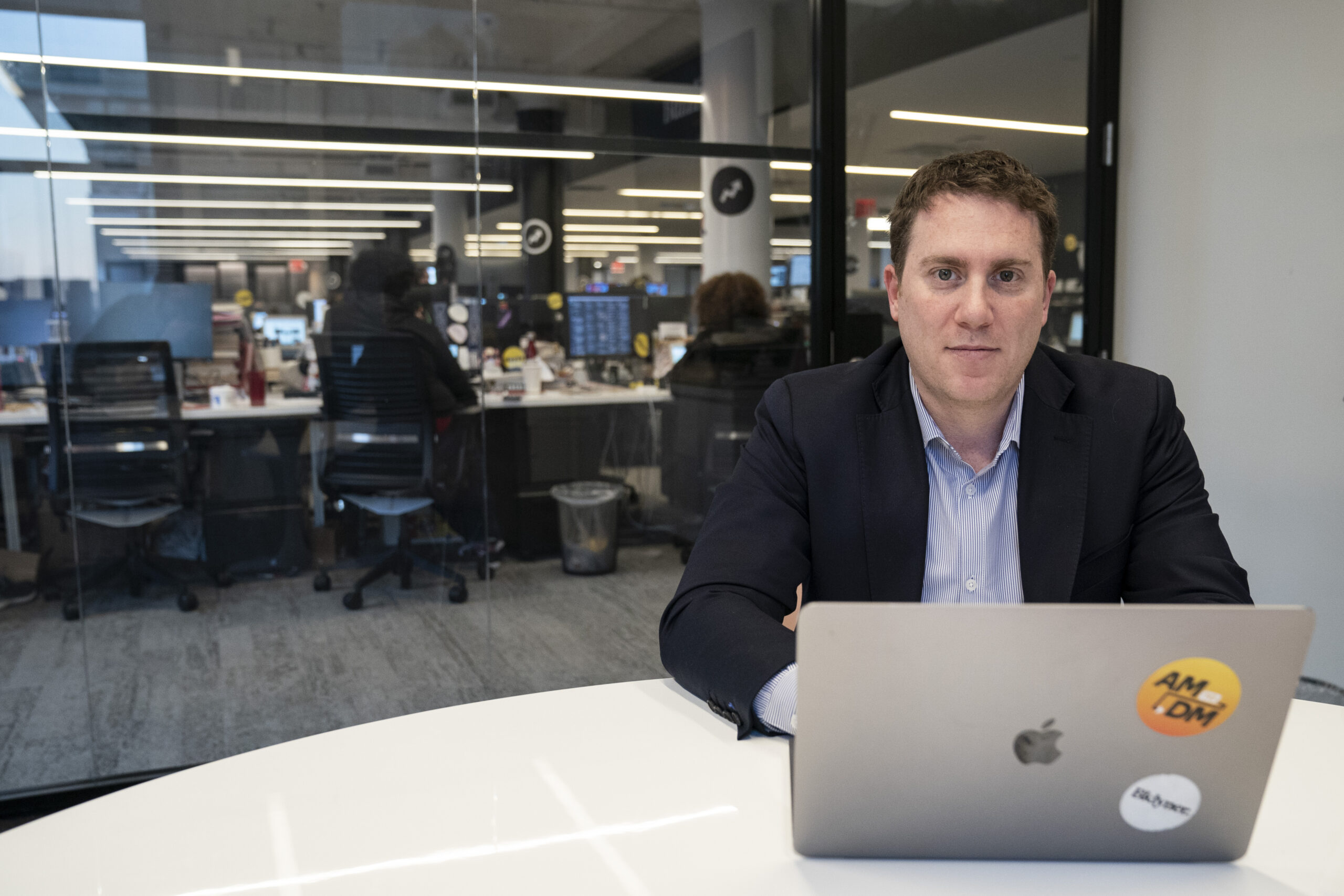 New York Times Media Columnist Ben Smith Leaving To Start a Global News Organization