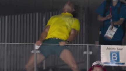 Swim Coach Becomes Instant Meme