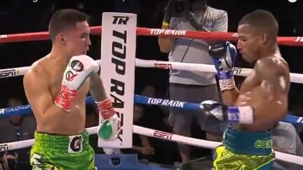 Boxing judge admits scoring error in Oscar Valdez-Robson Conceicao fight