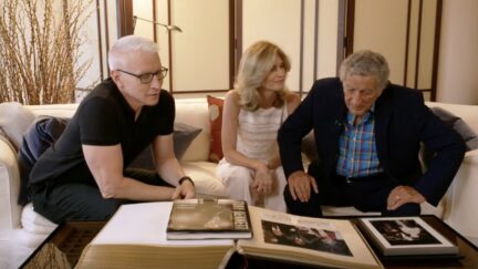 Anderson Cooper interviews Susan Crow, Tony Bennett for 60 Minutes