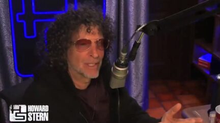 Howard Stern blasts Kyrie Irving for refusing the vaccine