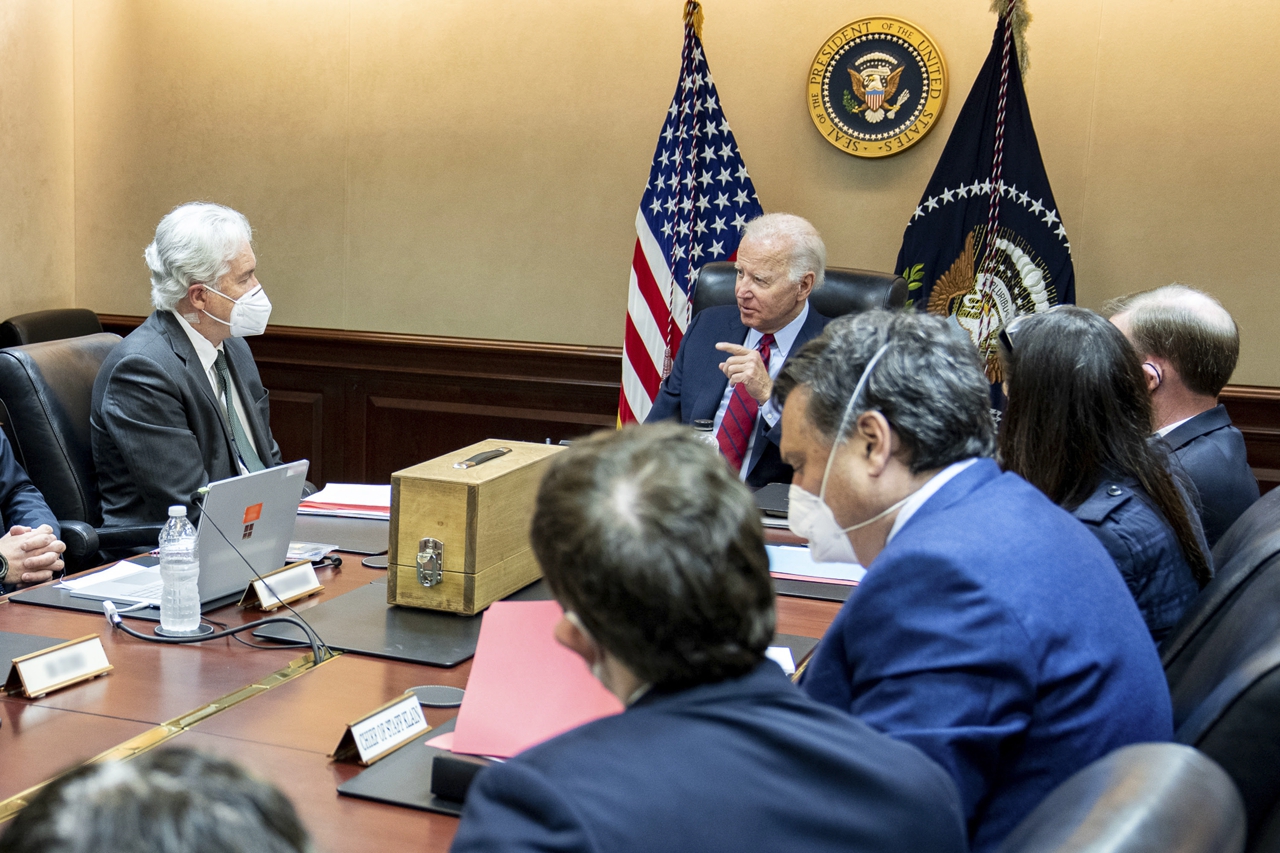White House Releases Photo of Biden Meeting with Advisers on Plan to Kill al Zawahiri - On July 1