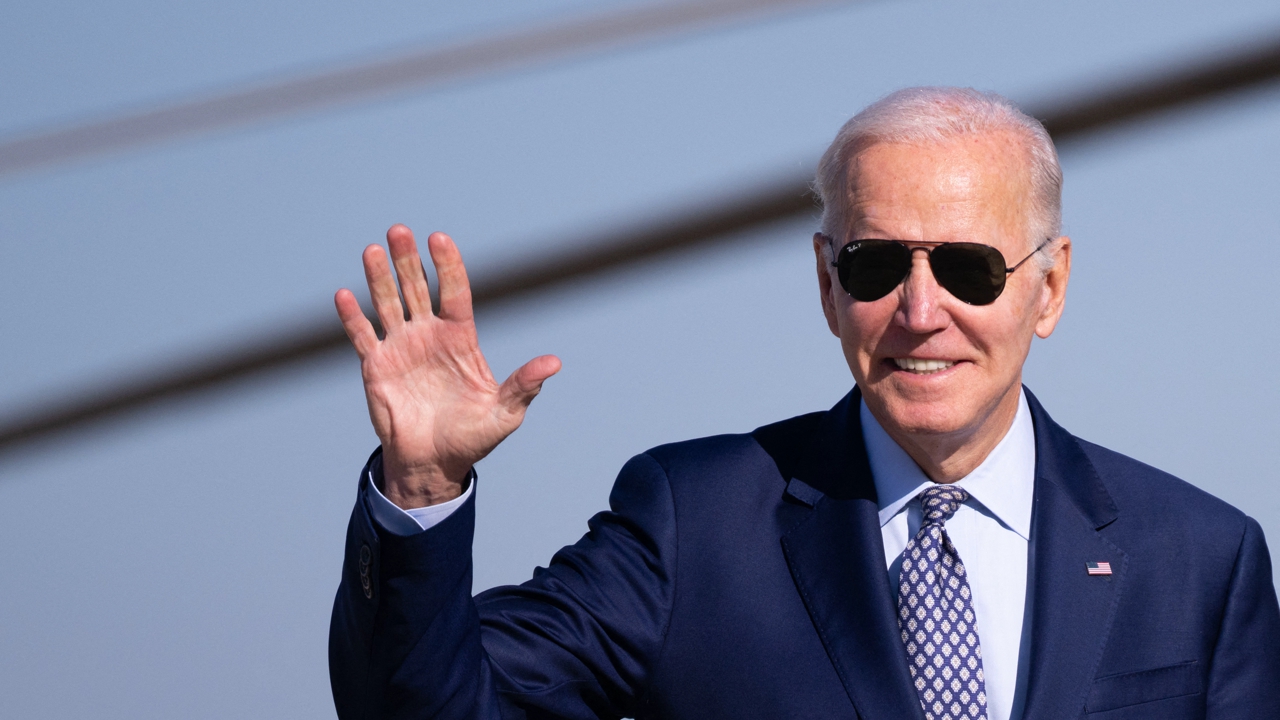 Biden WH Does Lengthy Victory Dance Over ‘Groundbreaking’ Record, Swats ‘MAGA Extremists’ and ‘Formulaic Commentary’ (mediaite.com)