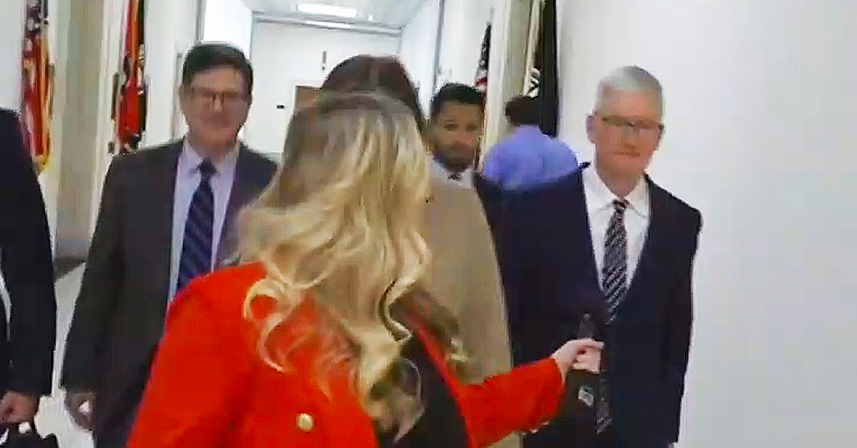 *TIM COOK SILENT*: Fox Reporter Confronts Apple CEO Over AirDrop and Protests in China. Here’s How That Went.