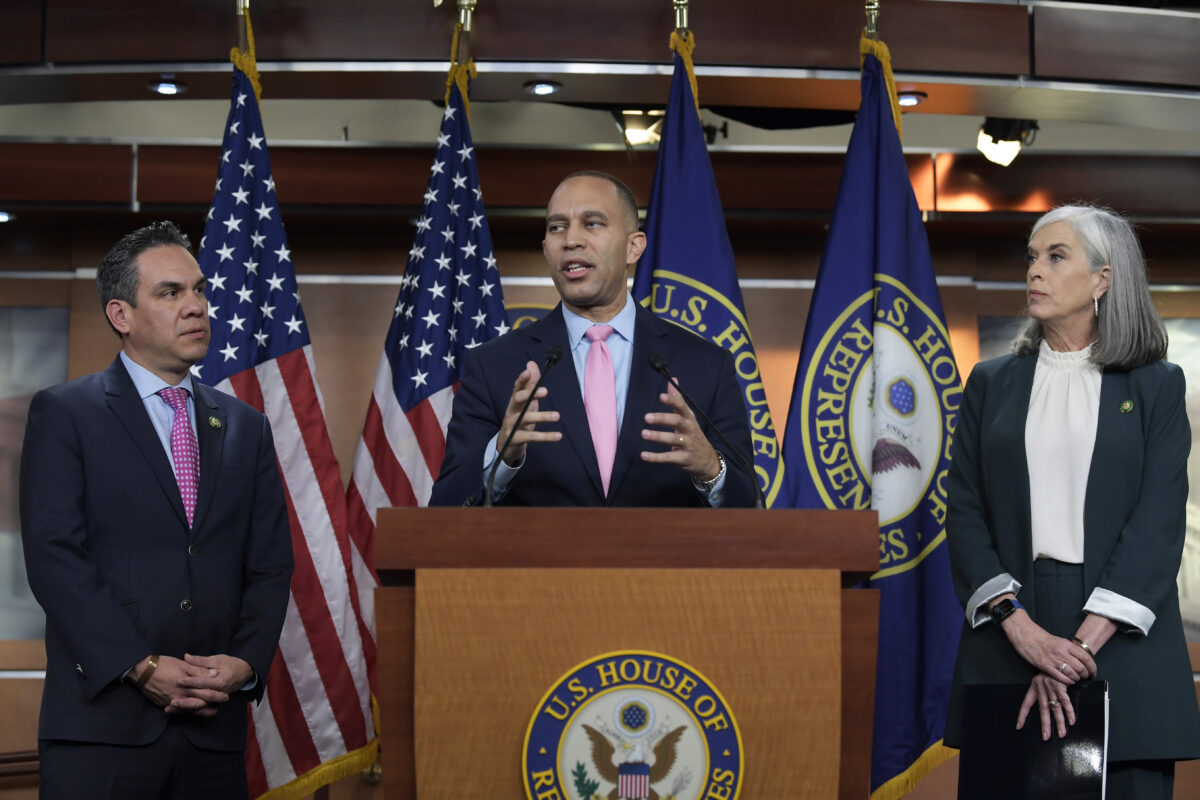 Hakeem Jeffries Defended Anti-Semitic Uncle, Louis Farrakhan