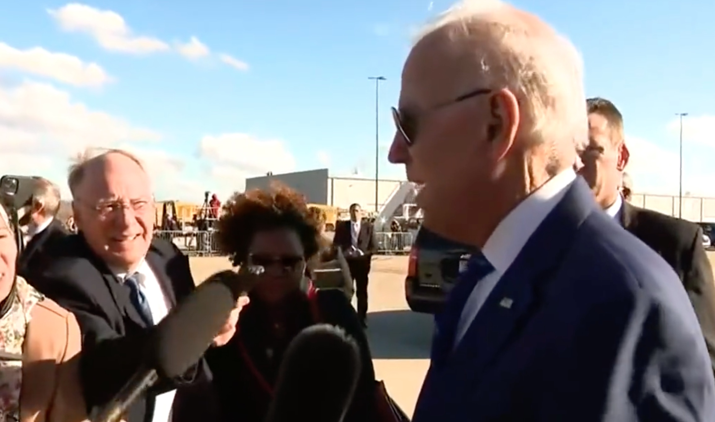 Biden announces he intends to visit border