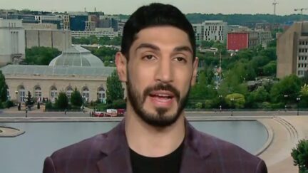 Enes Kanter Freedom Rips Elon Musk Censoring Twitter at Turkish Government’s Whim: ‘Literally Bowing Down to a Dictatorship’ (mediaite.com)