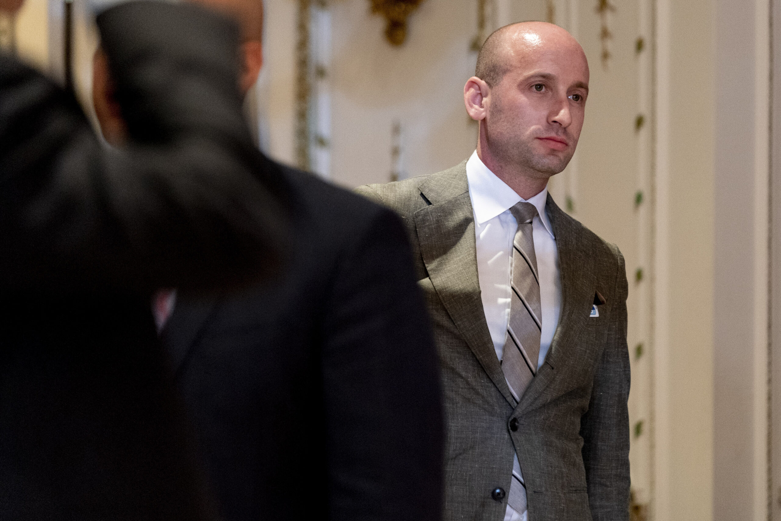 Trump Adviser Stephen Miller Wanted to Bomb Boat Filled With Migrants: Ex-Official