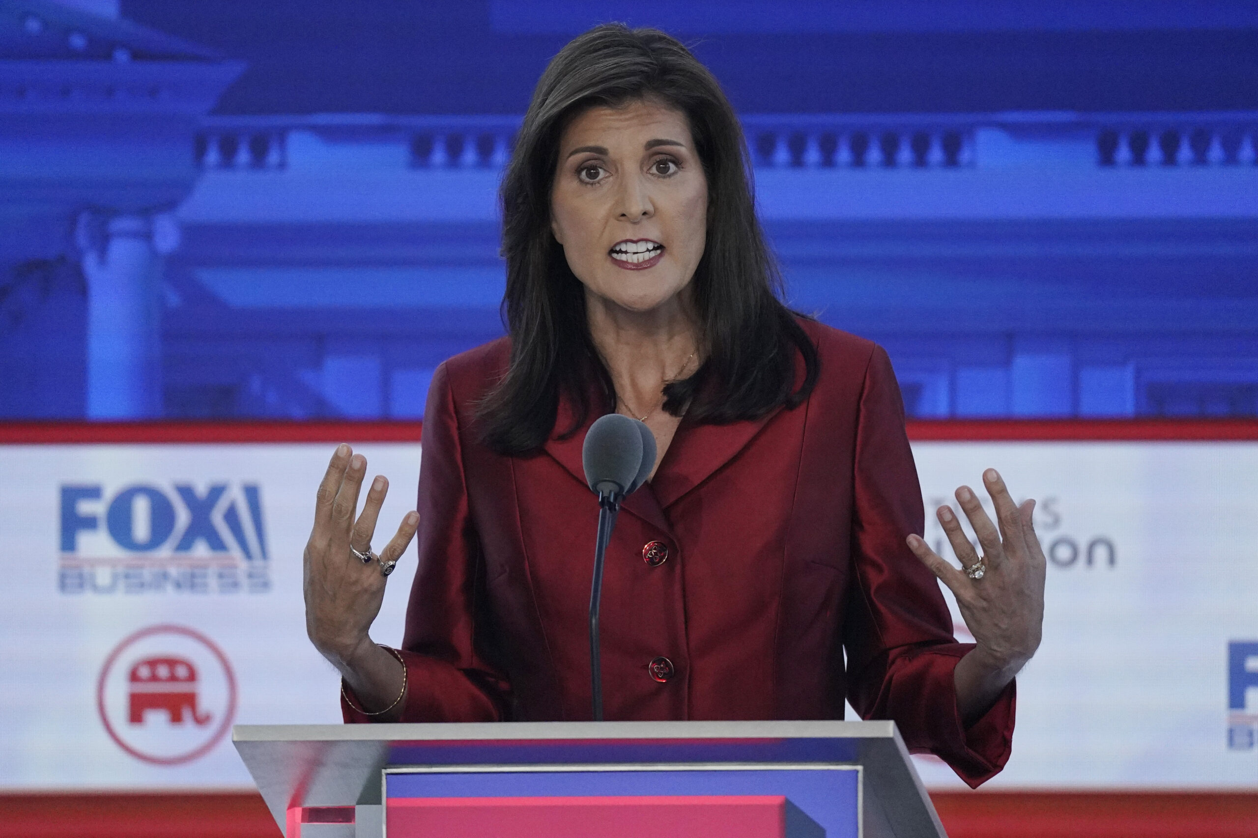 Trump Campaign Digs Up Dirt on Haley Following GOP Debate: ‘Hillary Clinton Is an Inspiration to Nikki’