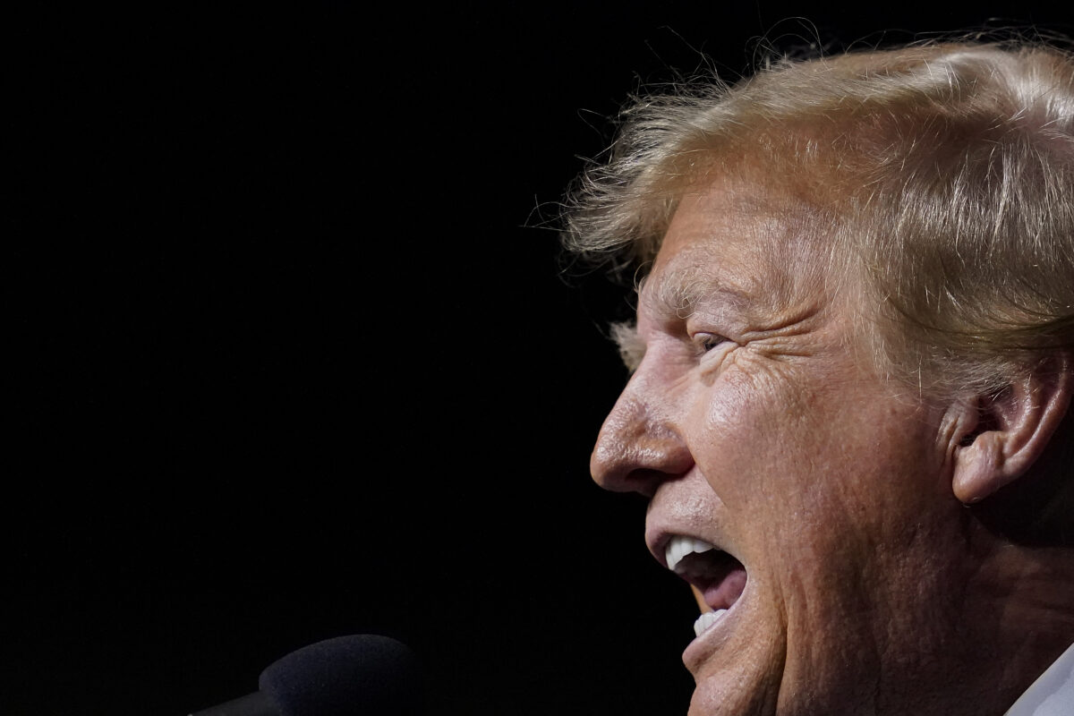 Donald Trump screaming