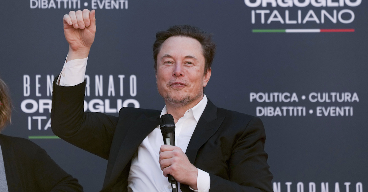 Elon Musk Calls New York Times 'Mouthpiece of the State'