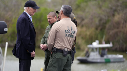 Biden talking to Border agents