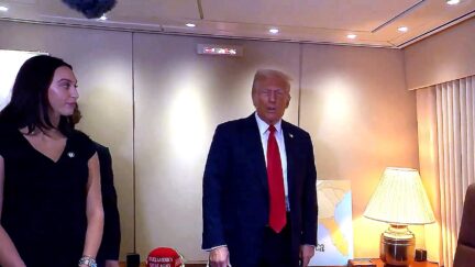 Trump Confronted On Air Force One For 'Pardoning People Who Assaulted First Responders' 'Why Did You Do That'