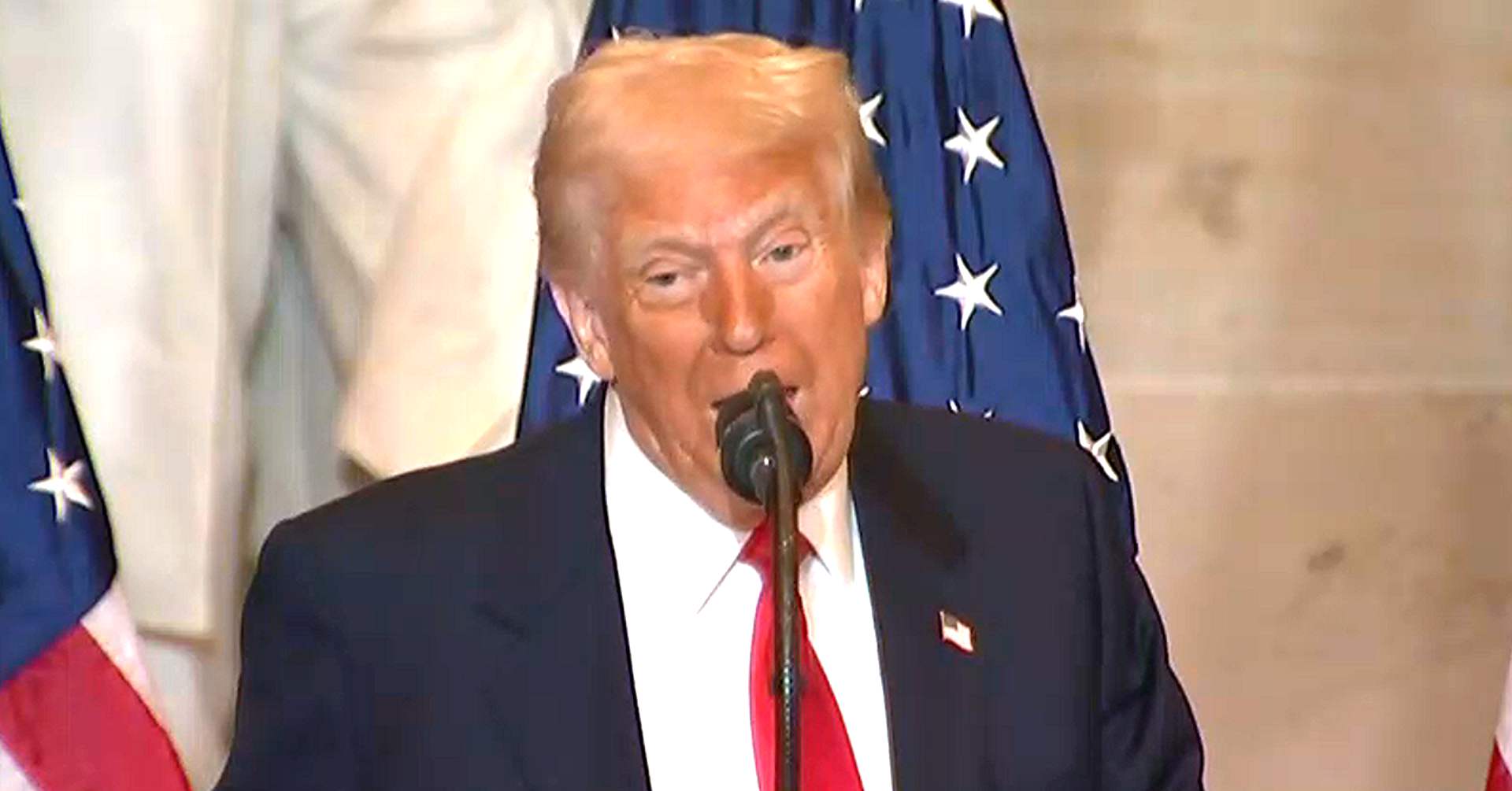 Trump Goes On Stunning Riff About Deadly Air Crash And Golf Balls At Prayer Breakfast Speech