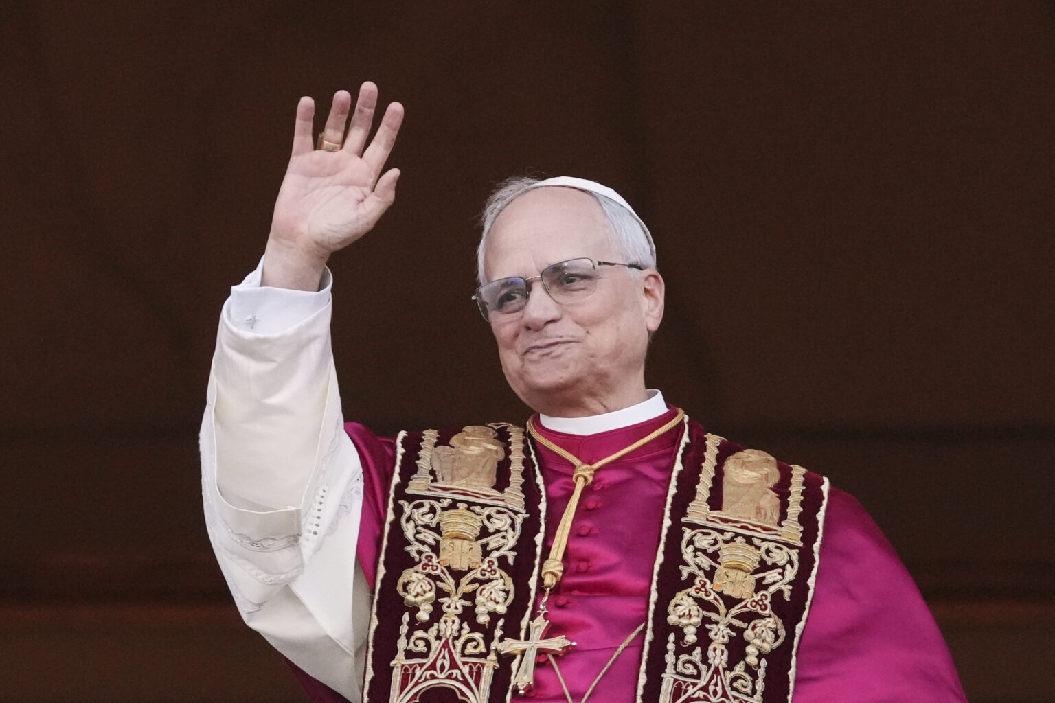 Pope Leo XIV Undergoes Surgery as Lung Cancer Is Confirmed