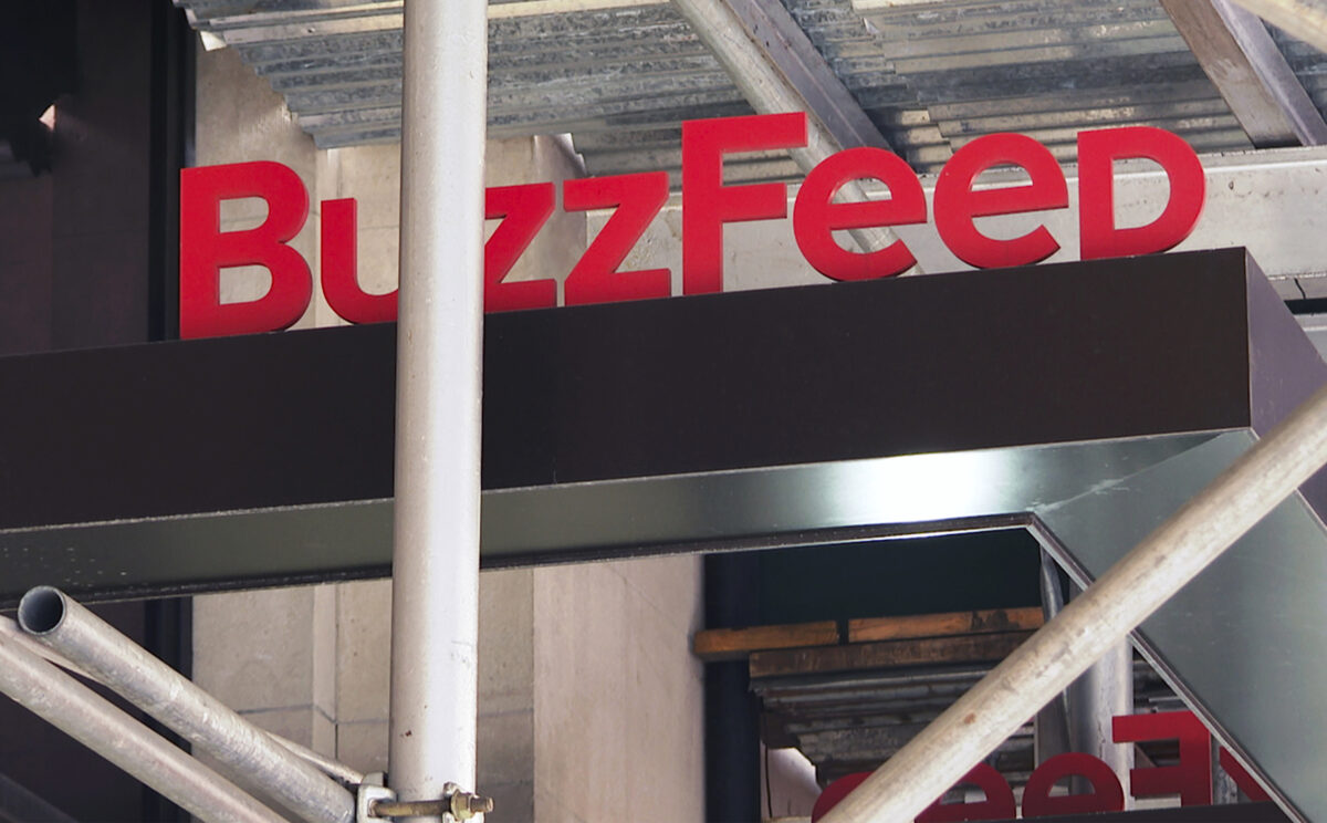 Buzzfeed logo