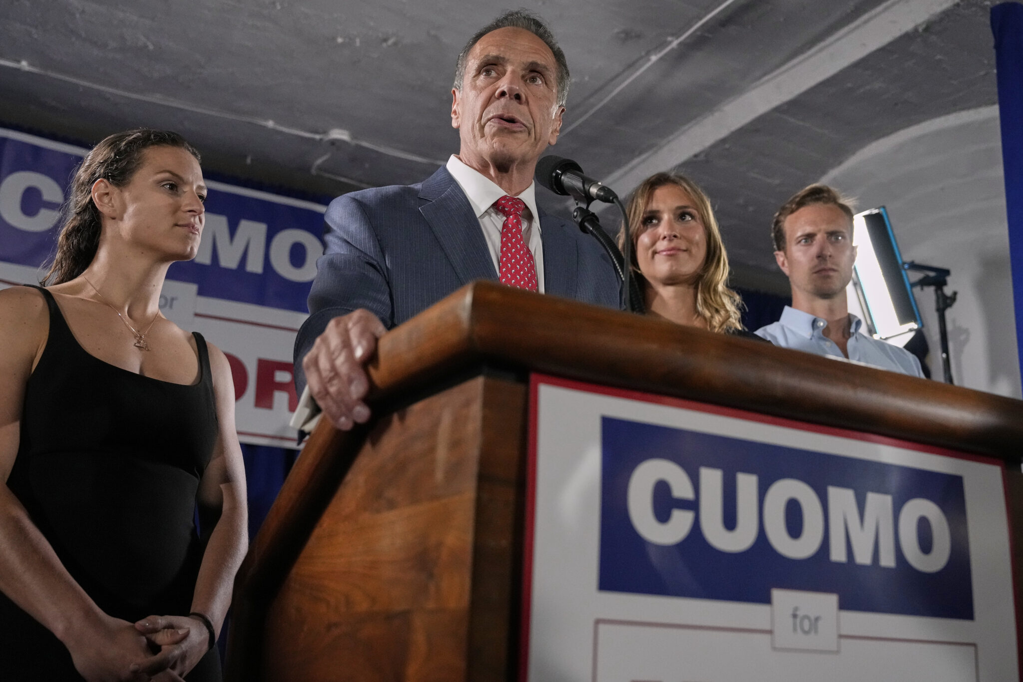 ‘In it to Win it!’ Andrew Cuomo Announces He’s Staying in the Battle ...