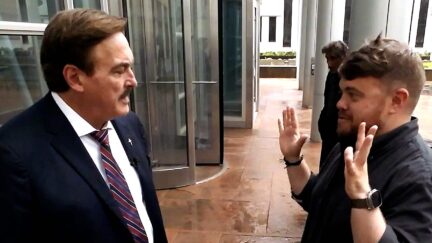 CNN's Donie O'Sullivan Straight-Up Asks Trump Conspiracist Lindell 'Do You Ever Just Wanna Stop