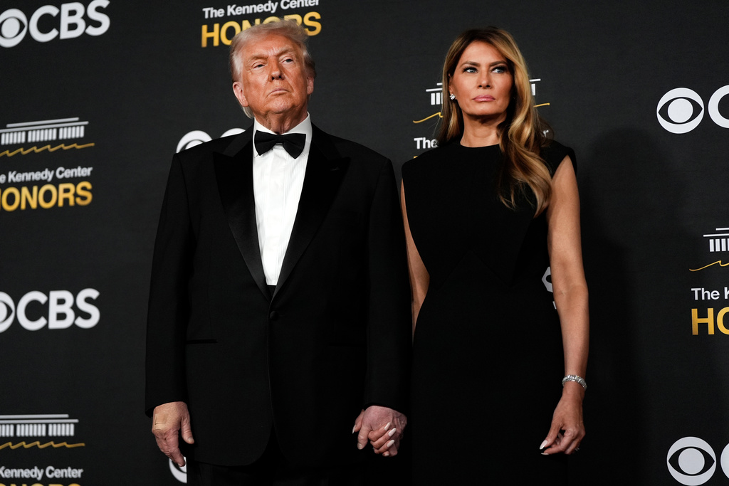 Bot Scoring Documents Rotten Tomatoes Says No 'Manipulation' Behind Melania Score