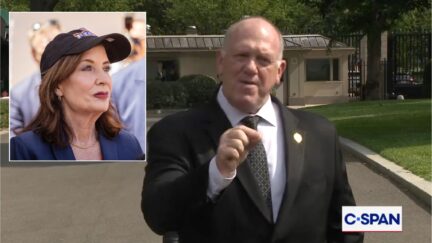 Kathy Hochul, Tom Homan