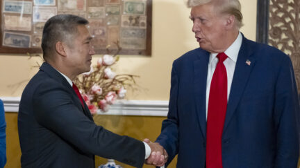 Hung Cao/Donald Trump